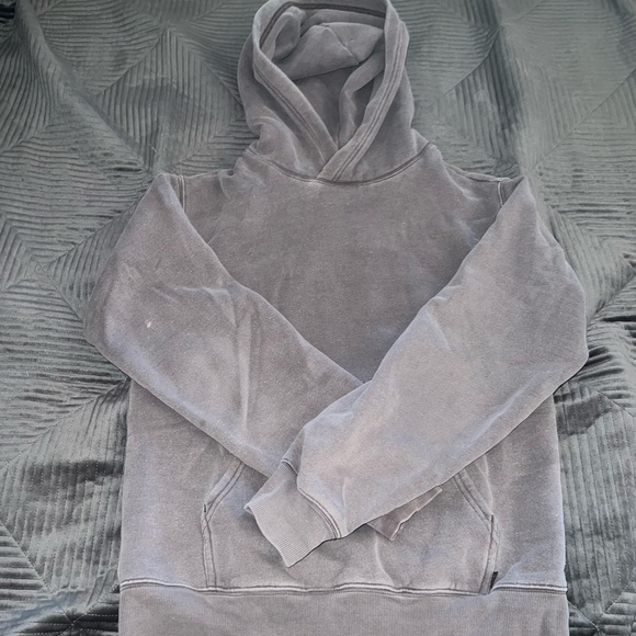 Aritzia Cocoa brown set
Hoodie: XS
Sweatpants: XXS
$70 - Flaws shown in photos - Picture 2 of 6